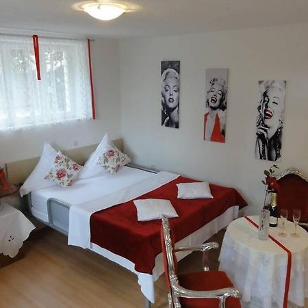 Croatia Zadar Borik Paar Apartment Studio Garden View Number 1 Exterior photo