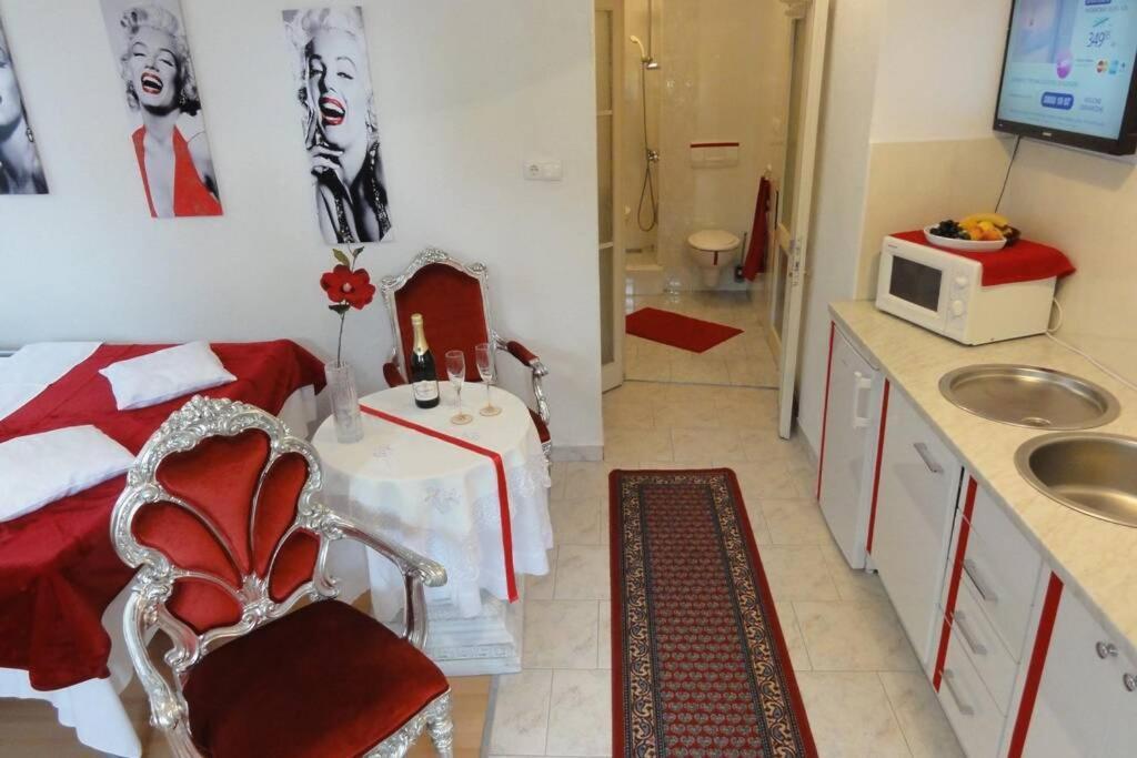 Croatia Zadar Borik Paar Apartment Studio Garden View Number 1 Exterior photo